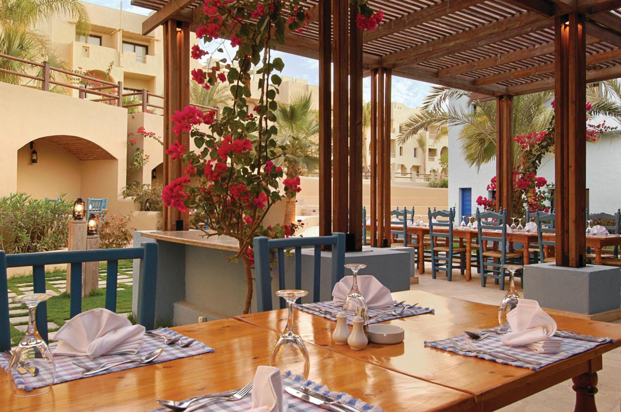 Marina Lodge At Port Ghalib Exteriör bild