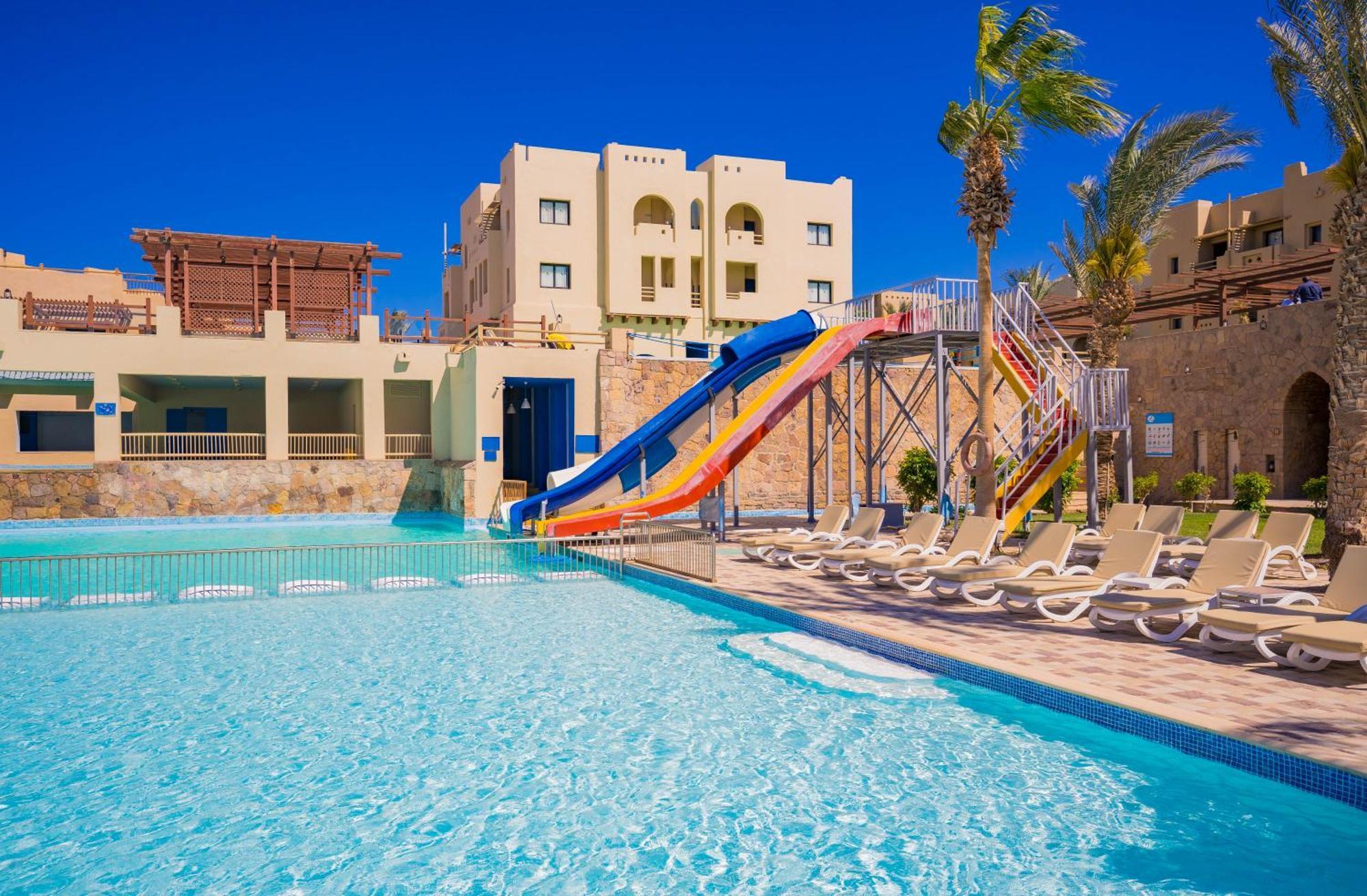Marina Lodge At Port Ghalib Exteriör bild